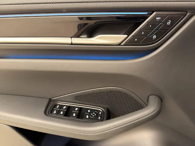 PORSCHE Macan 4S