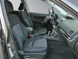 Subaru Forester Station 2.0 Swiss Plus