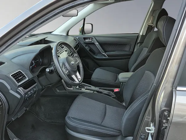 Subaru Forester Station 2.0 Swiss Plus