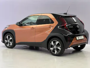 Toyota Aygo X 1.5 VVT-i HSD Trend