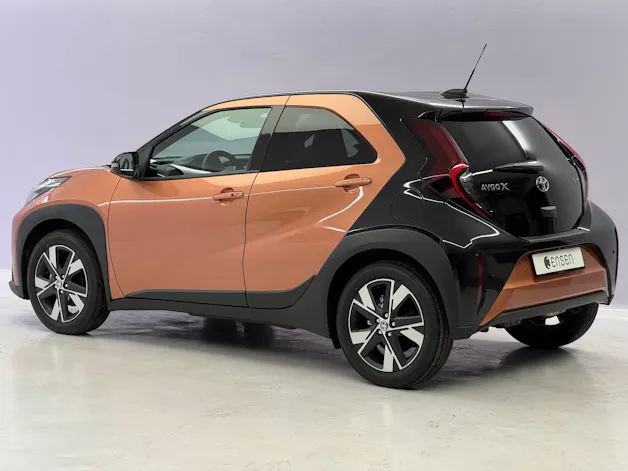 Toyota Aygo X 1.5 VVT-i HSD Trend