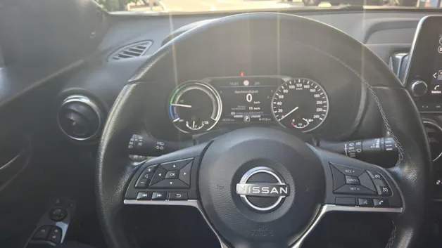 NISSAN Juke 1.6 Hybrid N-Connecta