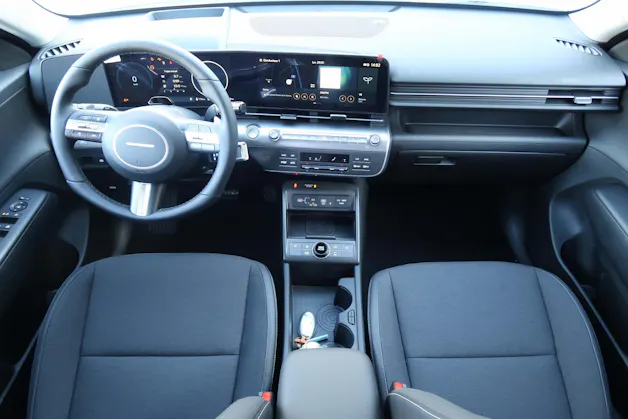HYUNDAI Kona 65,4 kWh Electric NEW Amplia