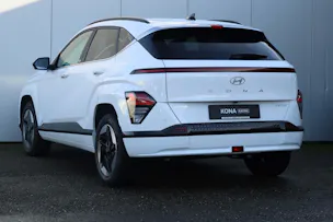 HYUNDAI Kona 65,4 kWh Electric NEW Amplia