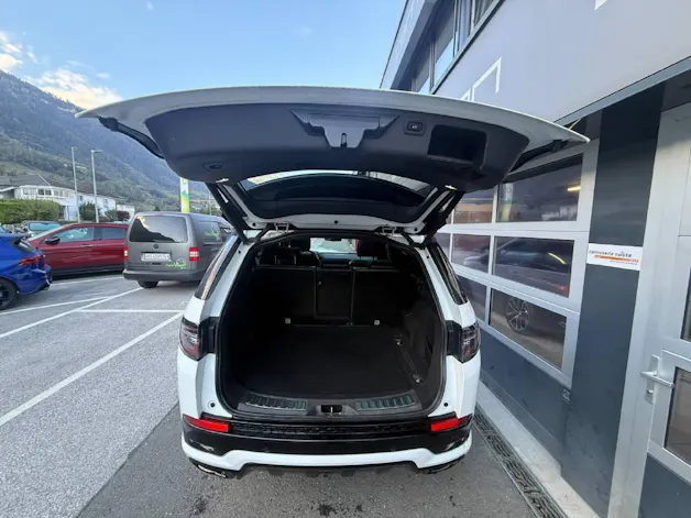 Land Rover Discovery Sport 2.0 Si4 250 R-Dynamic SE