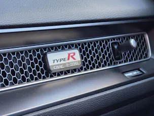HONDA Civic 2.0 VTEC Type R