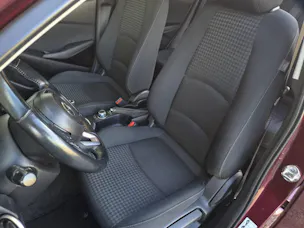 MAZDA 2 1.5 90cv Ambition Plus (crochet)