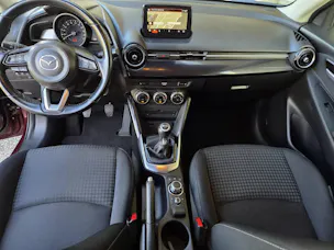 MAZDA 2 1.5 90cv Ambition Plus (crochet)