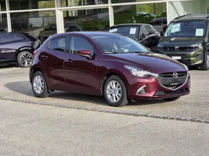 MAZDA 2 1.5 90cv Ambition Plus (crochet)