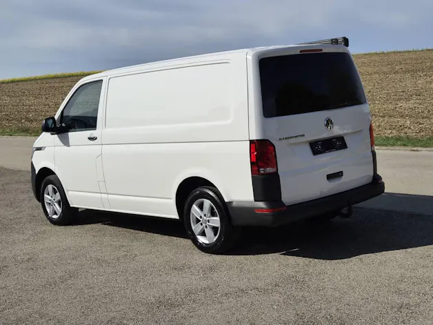 VW T6.1 fourg. 3000 2.0 TDI 110cv (crochet)