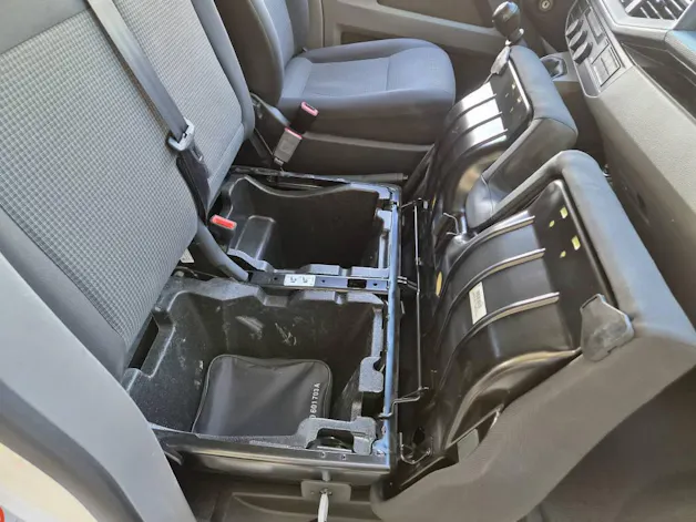 VW T6.1 fourg. 3000 2.0 TDI 110cv (crochet)
