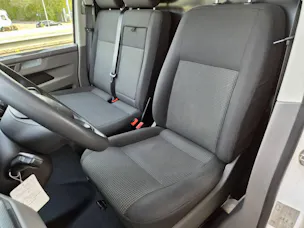 VW T6.1 fourg. 3000 2.0 TDI 110cv (crochet)