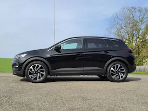 OPEL Grandland X 1.6 T 180cv Ultimate