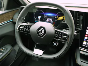 RENAULT Mégane E-Tech iconic