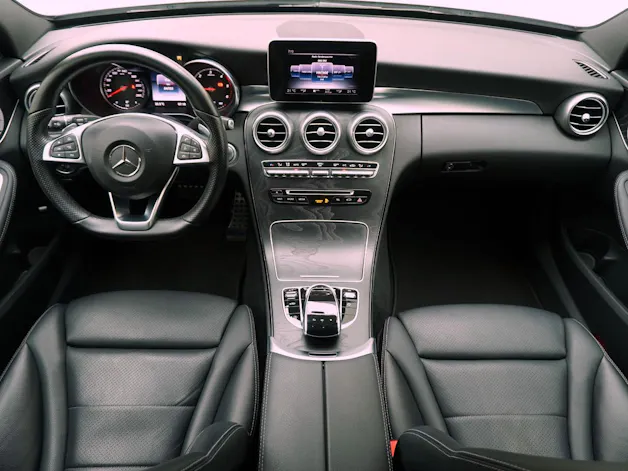 MERCEDES-BENZ C-Klasse C 250 d Swiss Star AMG Line 4matic Kombi