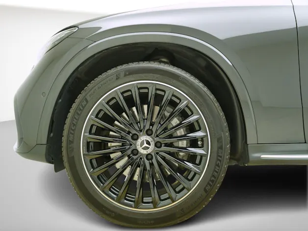 MERCEDES-BENZ GLC-Klasse GLC 400 e AMG Line 4matic