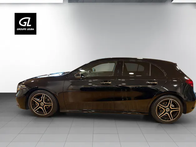 MERCEDES-BENZ A 200 AMG Line 7G-DCT