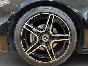 MERCEDES-BENZ A 200 AMG Line 7G-DCT