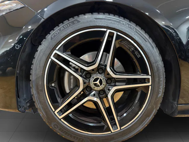 MERCEDES-BENZ A 200 AMG Line 7G-DCT