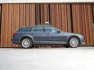AUDI A4 ALLROAD 2.0 TFSI QUATTRO S-TRONIC l 251 PS