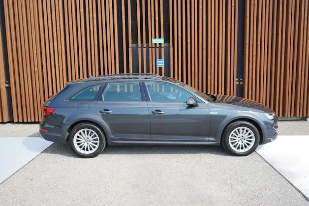AUDI A4 ALLROAD 2.0 TFSI QUATTRO S-TRONIC l 251 PS