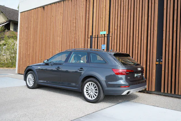 AUDI A4 ALLROAD 2.0 TFSI QUATTRO S-TRONIC l 251 PS