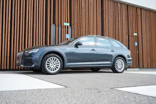 AUDI A4 ALLROAD 2.0 TFSI QUATTRO S-TRONIC l 251 PS