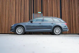 AUDI A4 ALLROAD 2.0 TFSI QUATTRO S-TRONIC l 251 PS