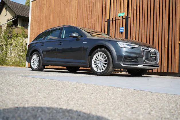 AUDI A4 ALLROAD 2.0 TFSI QUATTRO S-TRONIC l 251 PS