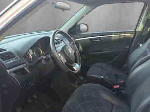 Suzuki Swift 1.2i 16V Sergio Cellano "Sondermodell"