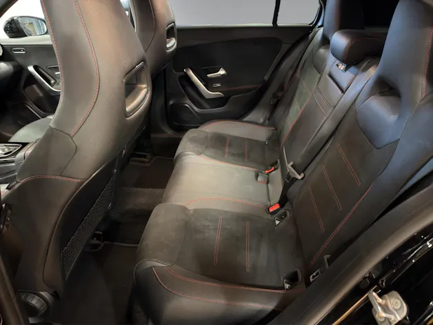 MERCEDES-BENZ A 200 AMG Line 7G-DCT