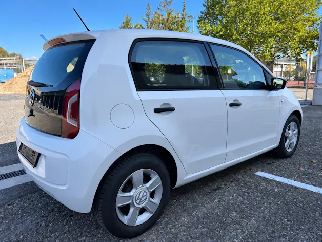 VW Up 1.0 move up