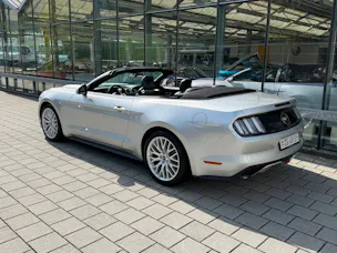 FORD Mustang Convertible 2.3 Automat