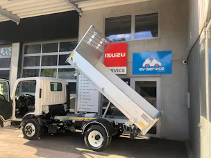 ISUZU M27 2. Generation Isim 9 Gänge