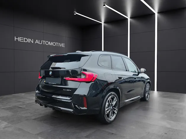 BMW X1 U11 20d xDrive paddles