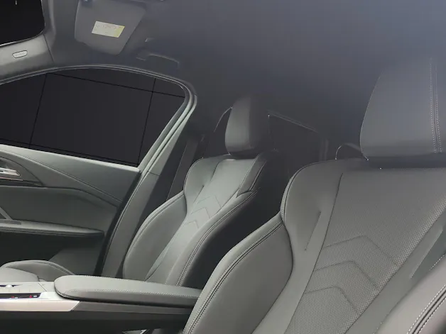 BMW X1 U11 20d xDrive paddles