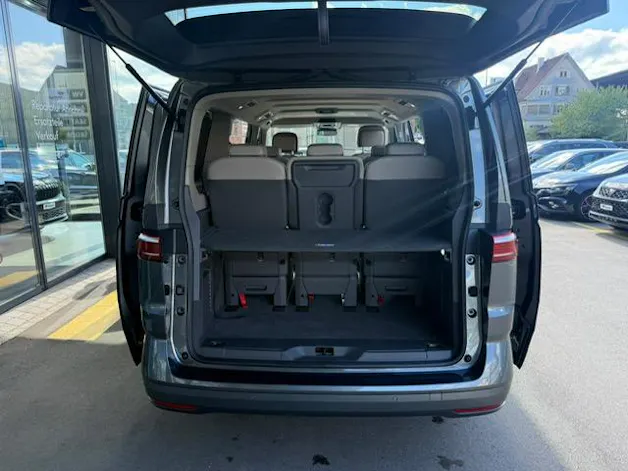 VW Multivan lang 2.0 TDI Life DSG
