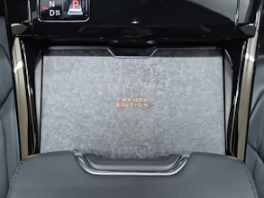 https://vehicle.imgix.net/4506053/7fd7516c-dc48-4f36-9530-29d91205fd28.jpg