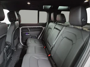 https://vehicle.imgix.net/4506056/df6cf1cd-5ce6-4d47-a7db-393a844358cb.jpg