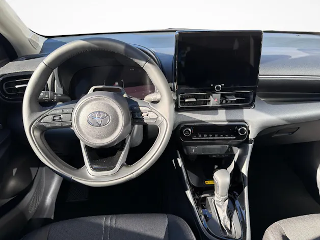 Toyota Yaris 1.5 VVT-i HSD Trend