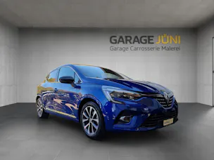 RENAULT Clio 1.6 E-Tech techno