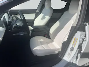 Tesla Model 3 Long Range D