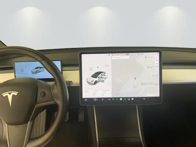 Tesla Model 3 Long Range D