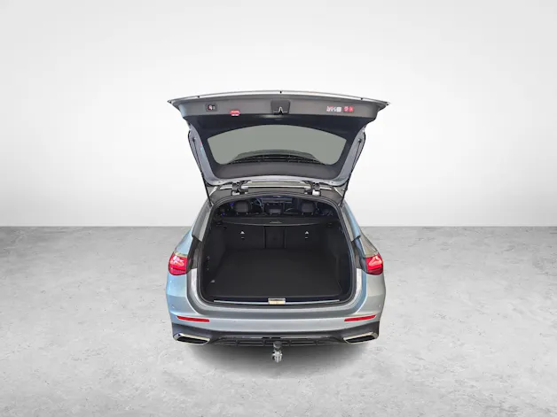 MERCEDES-BENZ E 220 d 4MATIC T-Modell AMG Line