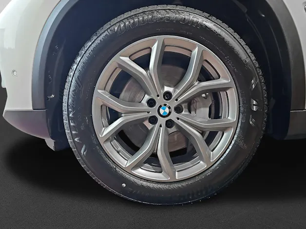 BMW X5 40d xLine xDrive G05 (CH) AHK 📍