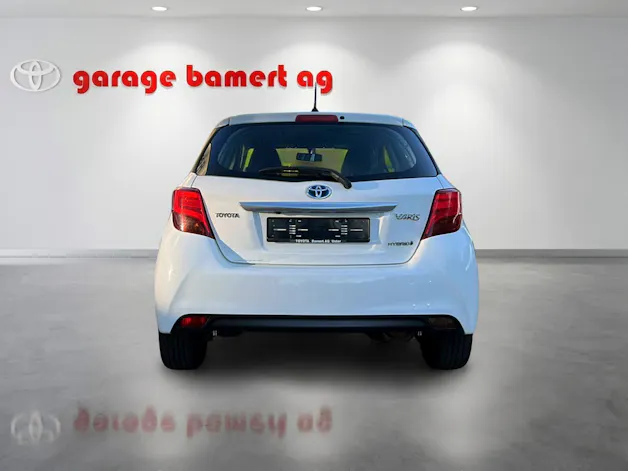 Toyota Yaris 1.5 VVT-i HSD Luna