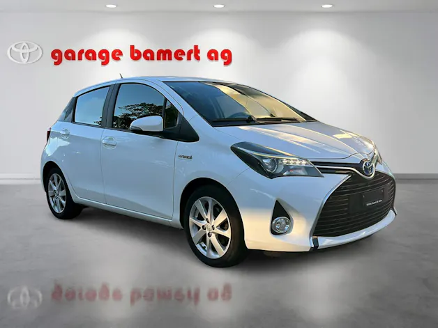 Toyota Yaris 1.5 VVT-i HSD Luna