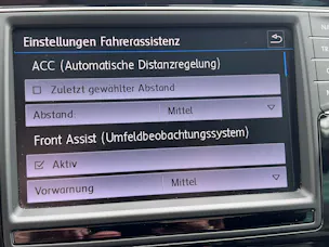 VW Passat Variant 2.0 TDI 190 SCR Highl. DSG 4m