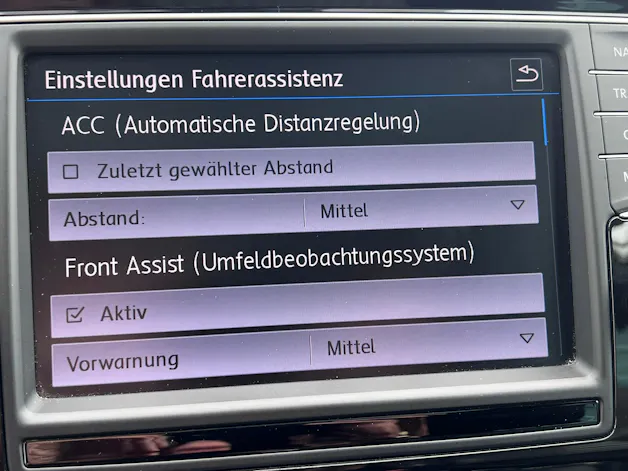 VW Passat Variant 2.0 TDI 190 SCR Highl. DSG 4m