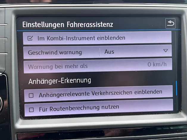 VW Passat Variant 2.0 TDI 190 SCR Highl. DSG 4m